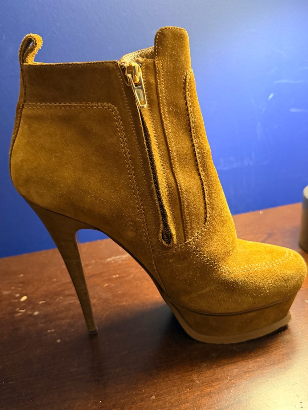 Brown Suede Saint Laurent brown